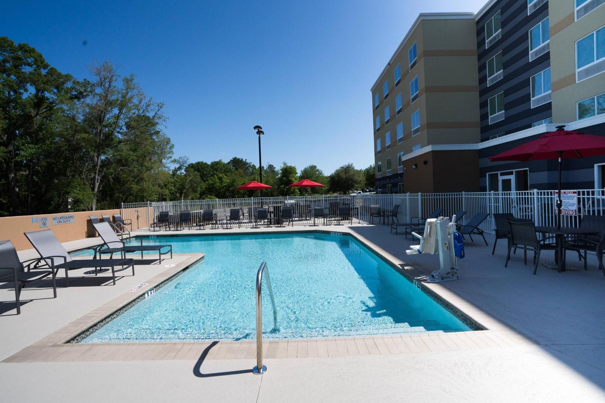 Fairfield Inn & Suites By Marriott Gainesville I-75 Ngoại thất bức ảnh