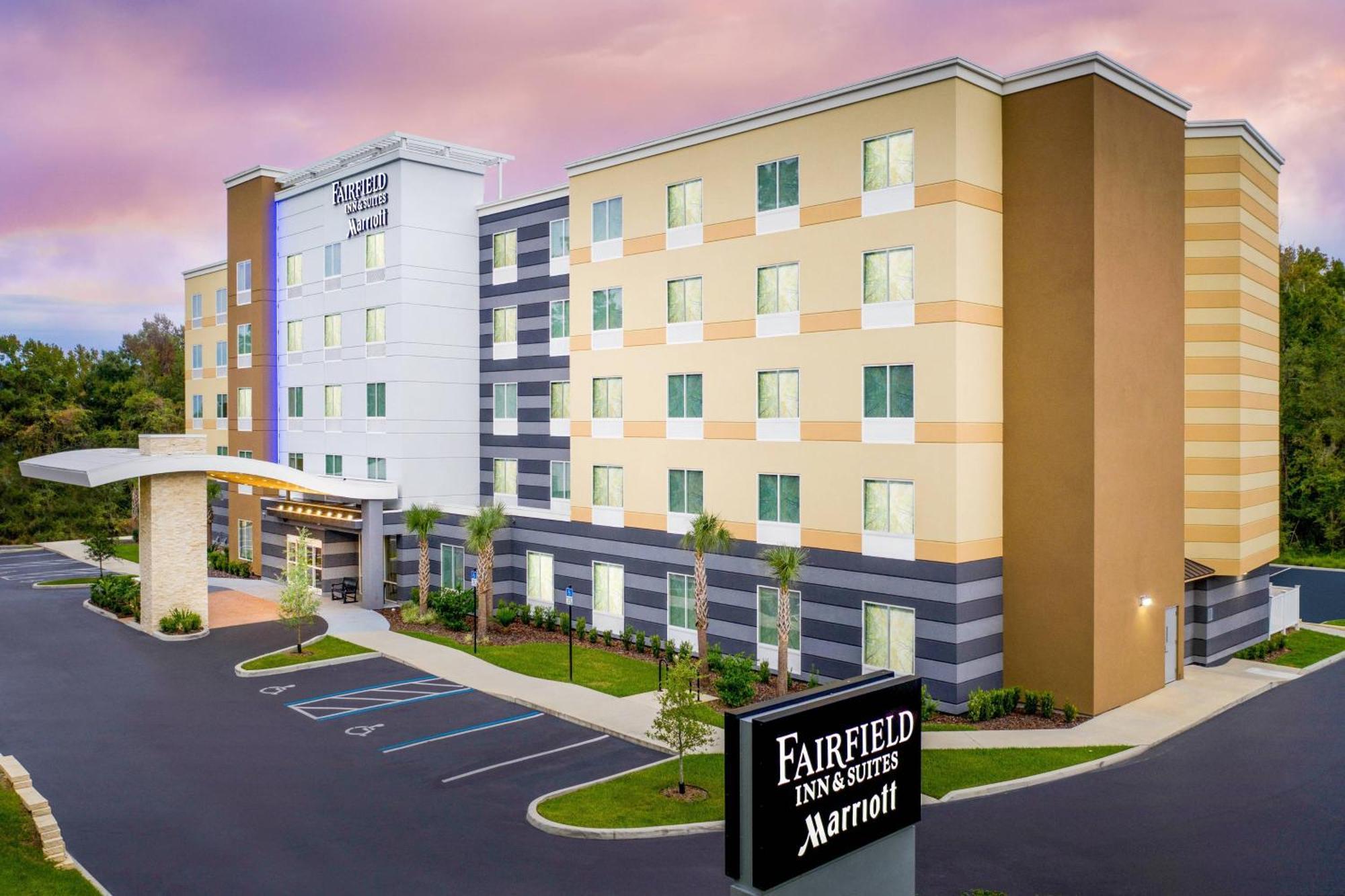 Fairfield Inn & Suites By Marriott Gainesville I-75 Ngoại thất bức ảnh